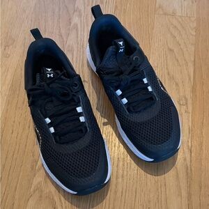 Under Armour Black and White Women's Sneakers